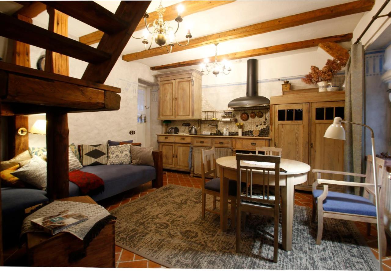 Bohemian Hideout, Old Town, Tartu Home Екстер'єр фото