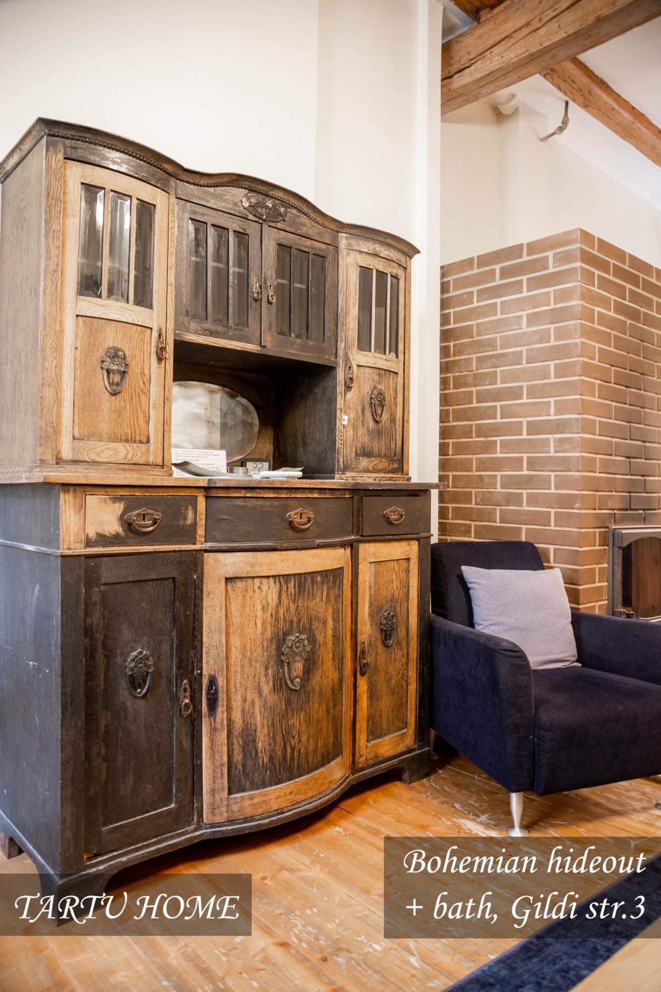 Bohemian Hideout, Old Town, Tartu Home Екстер'єр фото