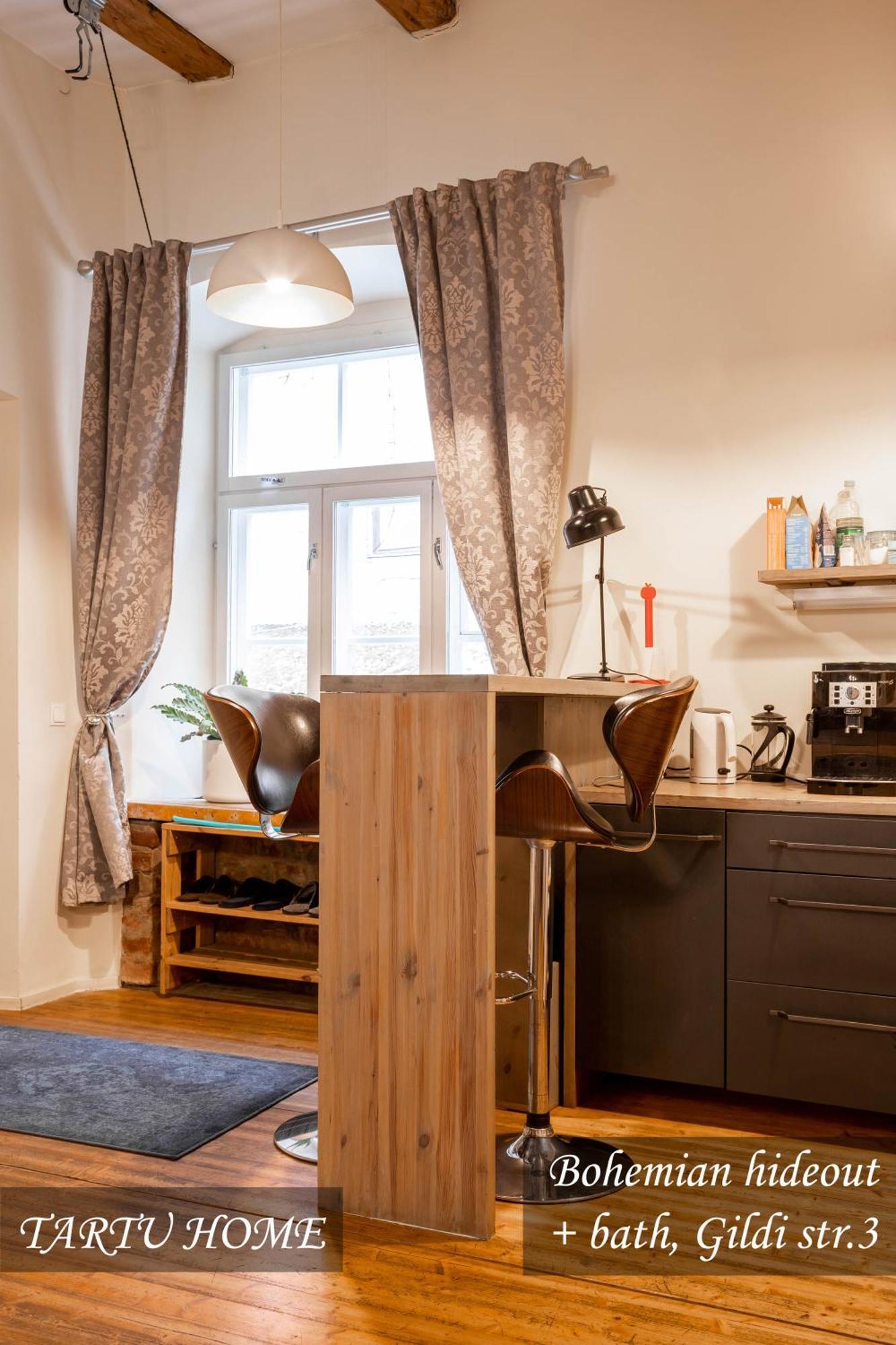 Bohemian Hideout, Old Town, Tartu Home Екстер'єр фото